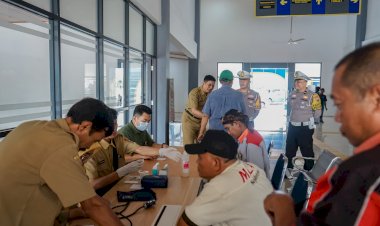 Operasi-Keselamatan-Semeru-2026-Polres-Jember-Ramp-Check-dan-Periksa-Kesehatan-Awak-Bus